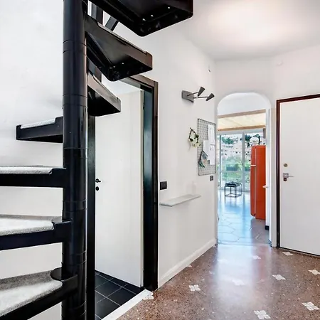 Attico In Centro Vista Mare